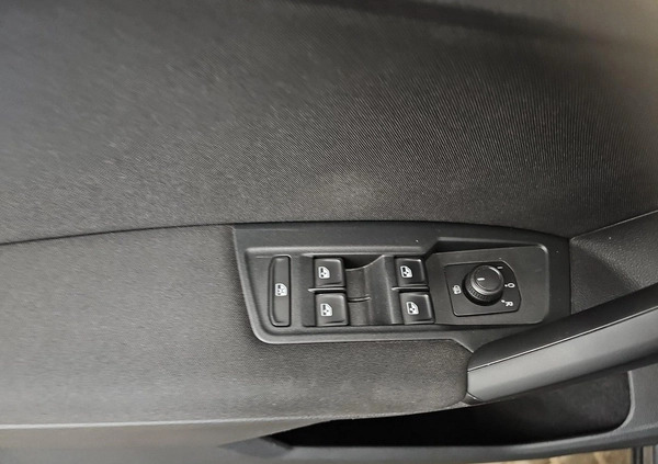 Volkswagen Tiguan cena 86900 przebieg: 188180, rok produkcji 2019 z Wejherowo małe 407
